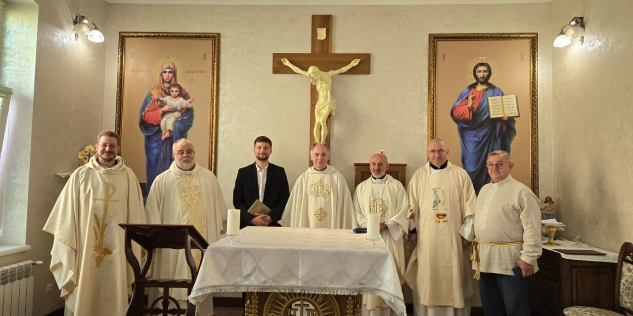 Єзуїти в Чернівцях відкрили новіціат