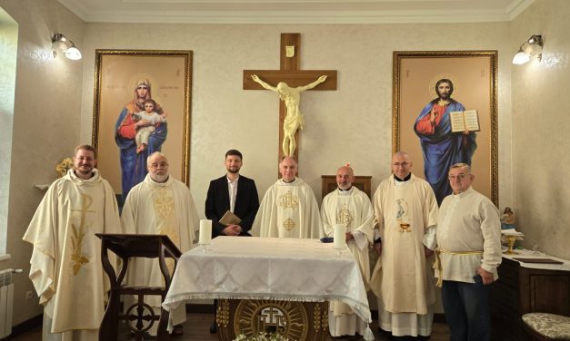 Єзуїти в Чернівцях відкрили новіціат