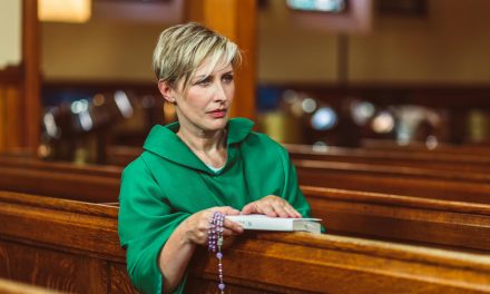 Чи «покликання жінки реалізується повністю»?