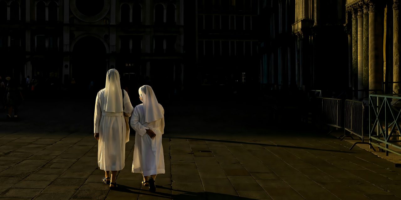 RIPARTIRE DA CRISTO – НОВИЙ ПОЧАТОК З ХРИСТОМ:  ОНОВЛЕННЯ БОГОПОСВЯЧЕНОГО ЖИТТЯ У ТРЕТЬОМУ ТИСЯЧОЛІТТІ